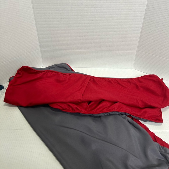 Red and gray 3pc bundle decorative pillow with 2 matching square shams 27”X 27” - Picture 11 of 15